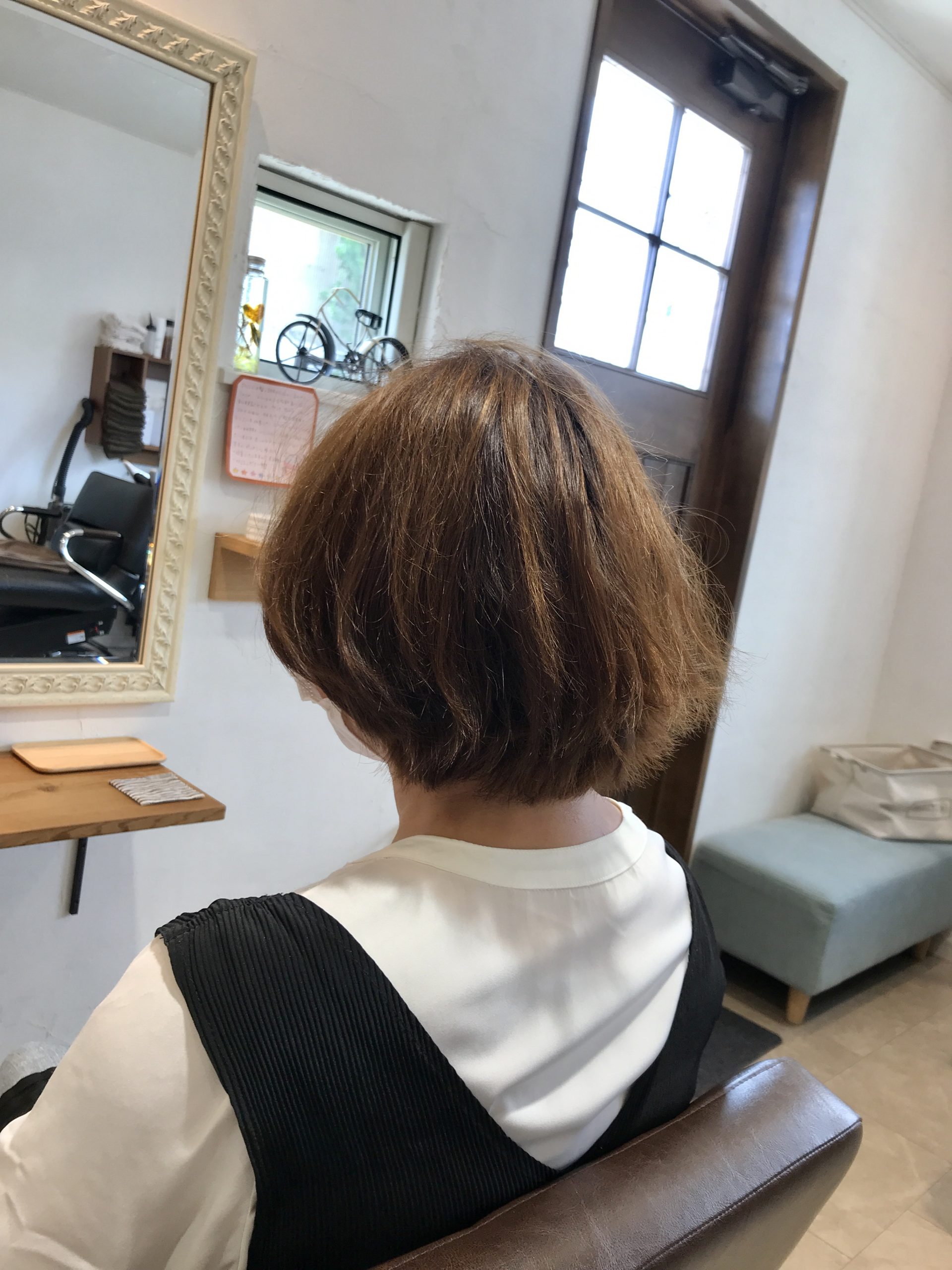 感想でまとまらない髪をキレイにおさまるボブへ 奈良県奈良市のヘアケア・頭皮ケアが得意な個室型美容室atelier RICO(アトリエリコ)